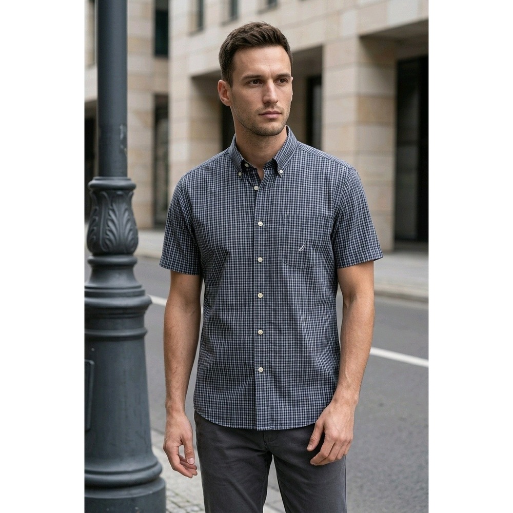 Nautica Mens Blue White Plaid Check Short Sleeve Button Down Shirt Large L - Picture 2 of 11